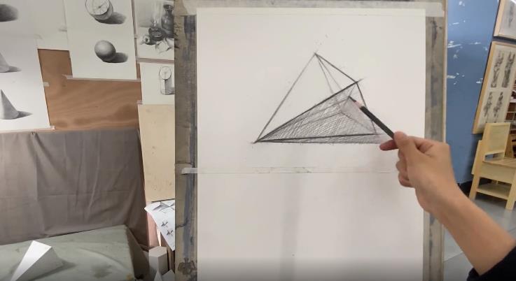 基础素描 | 三角形几何体写生