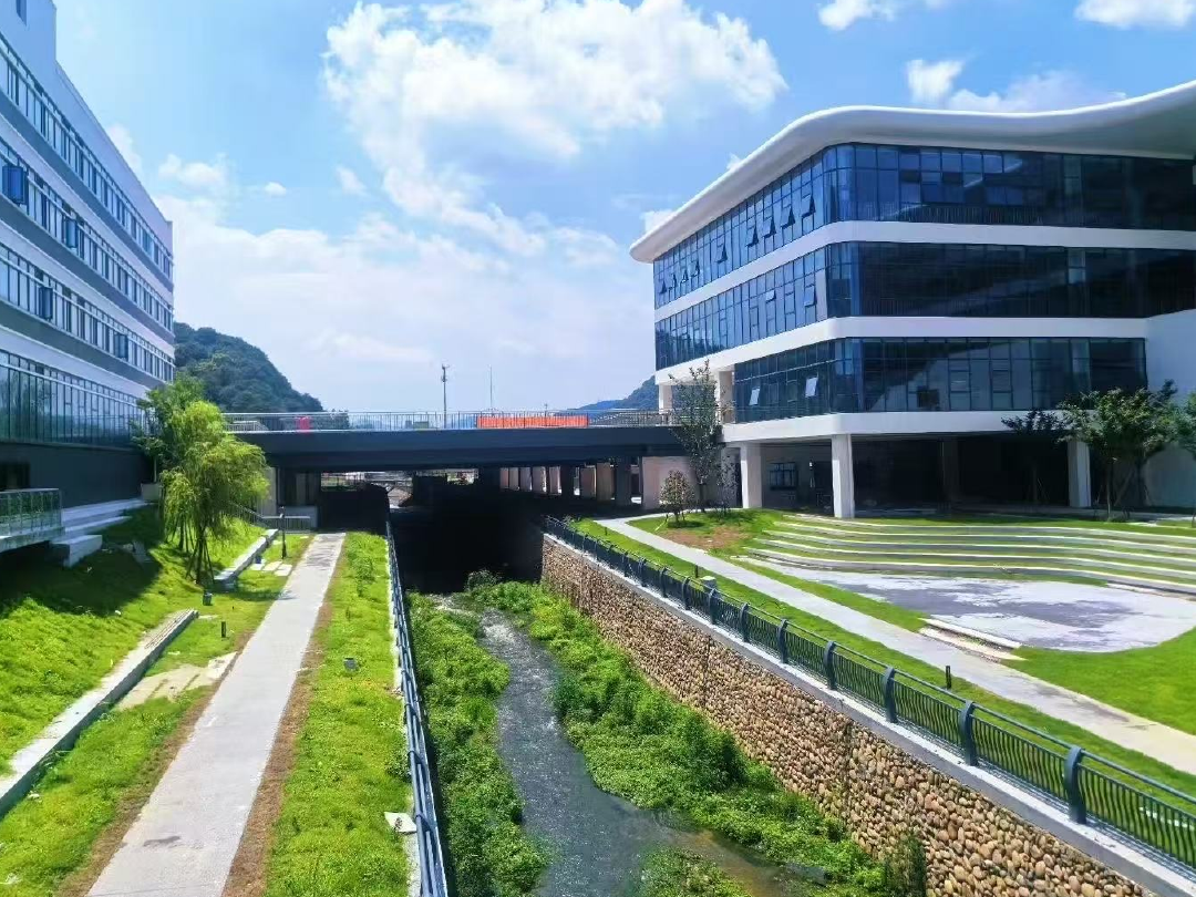 最新发布 | 杭州艺术学校 2025年招生简章